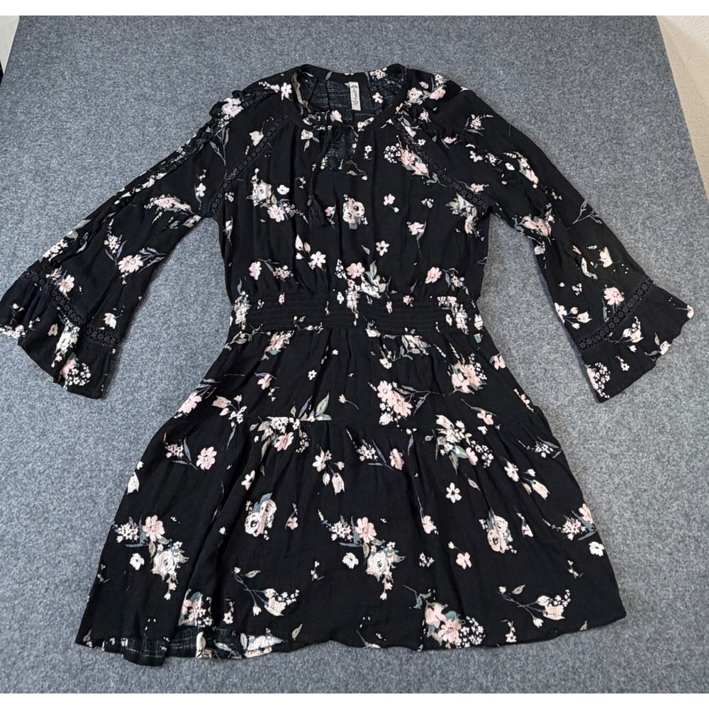 American Rag Dress Women L Black Floral Excellent Smocked Waist Bell Sleeve Mini